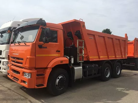 Самосвал КАМАЗ-6520
