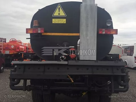 Автогудронатор ДС-53605