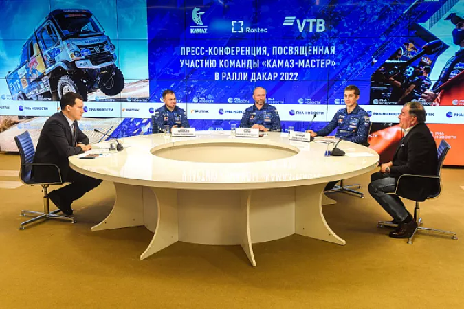 «КАМАЗ-мастер»: курс на «Дакар-2022»