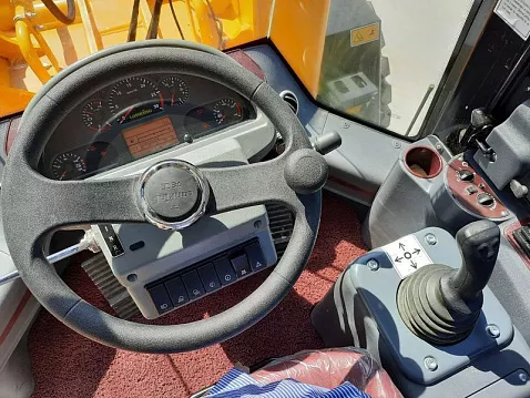 Фронтальный погрузчик Lonking CDM853N