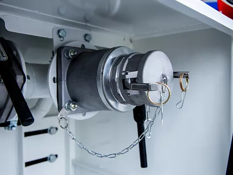 Автотопливозаправщик (АТЗ) CHAMELEON-17 на шасси МАЗ-6312