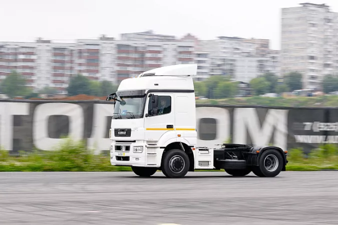 Тест-драйв КАМАЗ-5490 NEO в Москве