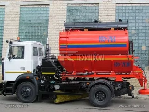 Комбинированная дорожная машина КО-713Н-40