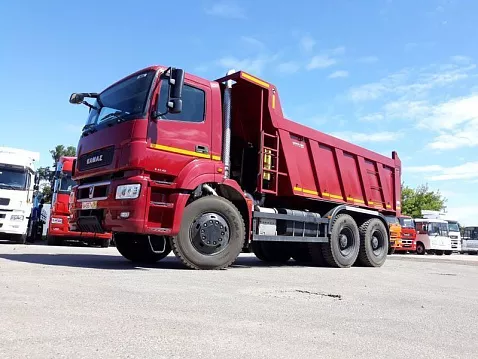 Самосвал КАМАЗ-6580