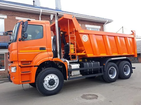 Самосвал КАМАЗ-65802