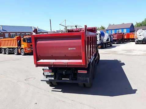 Самосвал КАМАЗ-6580