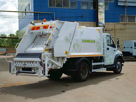 Мусоровоз с задней загрузкой Chameleon МТБ-7 на шасси GAZon Next