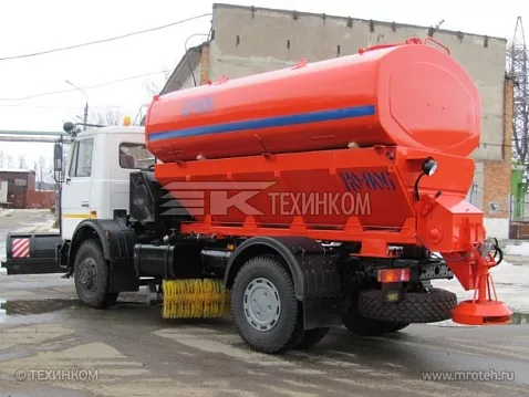 Комбинированная дорожная машина КО-806-20