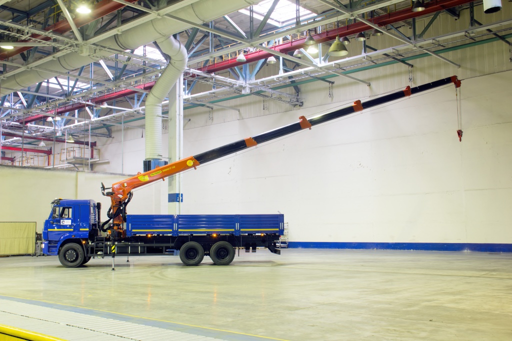 Компания PALFINGER представляет новый КМУ тросового семейства PALFINGER INMAN IT 150