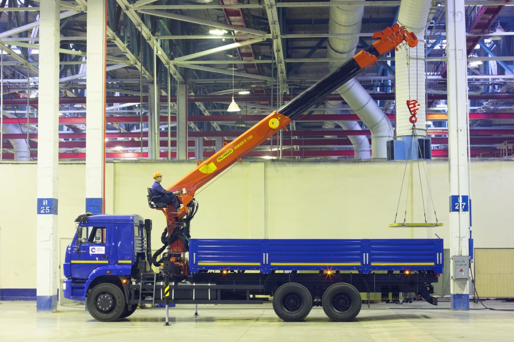 Компания PALFINGER представляет новый КМУ тросового семейства PALFINGER INMAN IT 150